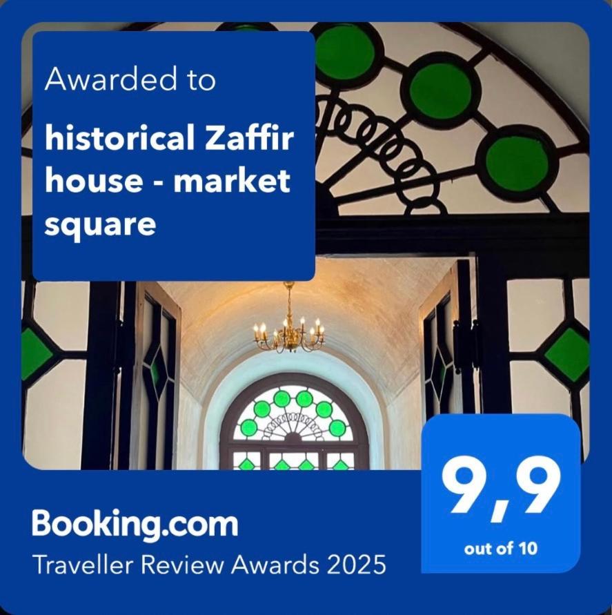 Historical Zaffir House - Market Square Levoča Esterno foto
